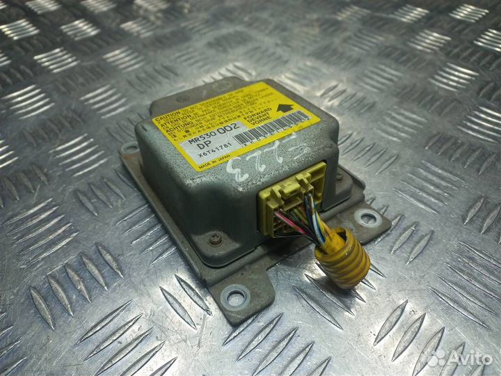 Блок управления AIR BAG mitsubishi Pajero Sport 1
