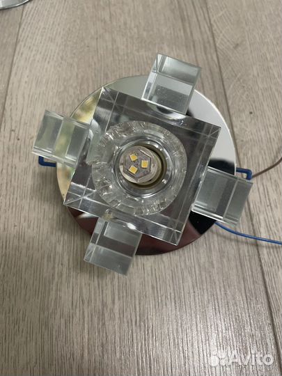 Светильник потолочный