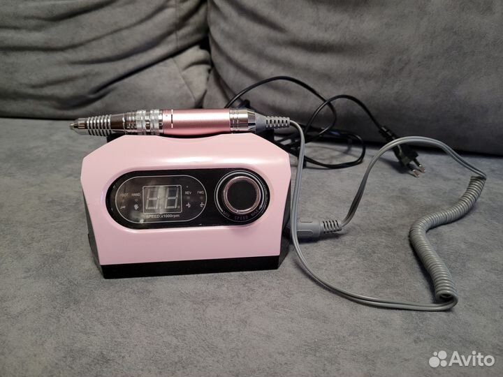 Аппарат для маникюра и педикюра