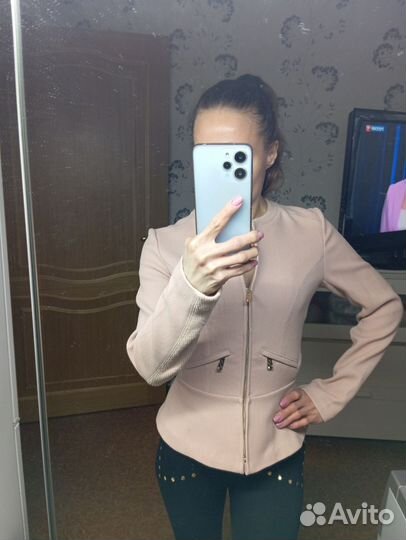 Пиджак с баской