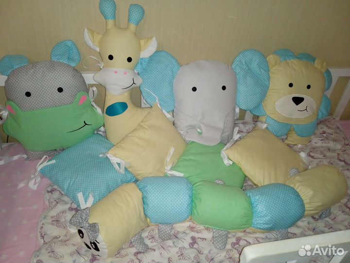 Новые бортики кроватку в наличии