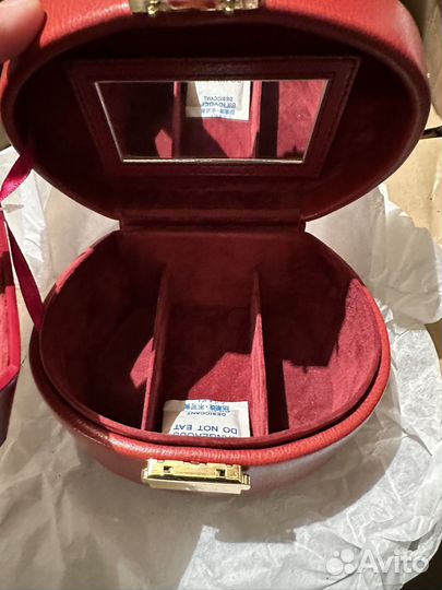 Шкатулка для украшений