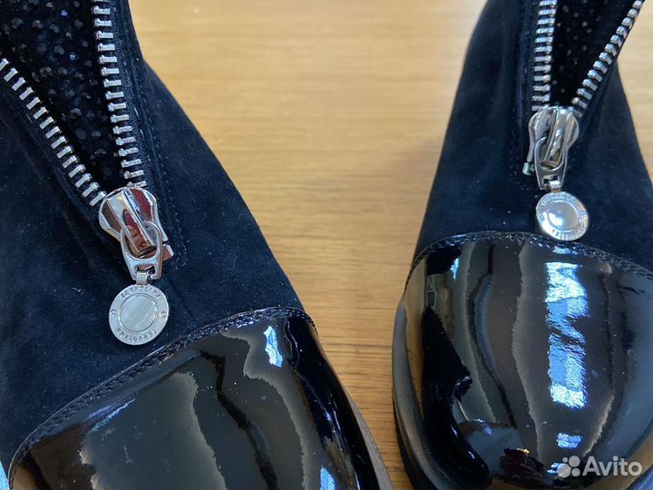 Ботинки женские