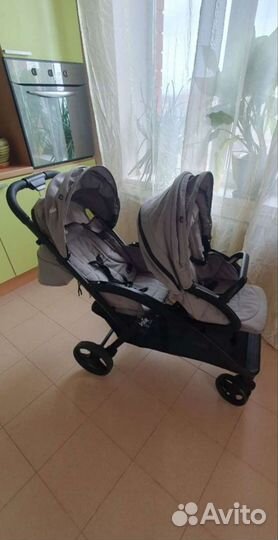 Коляска для двойни или погодок