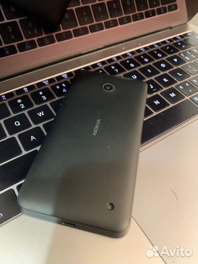 Телефон Nokia Lumia
