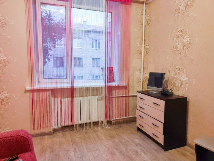 Комната 18,5 м² в 6-к., 4/5 эт.