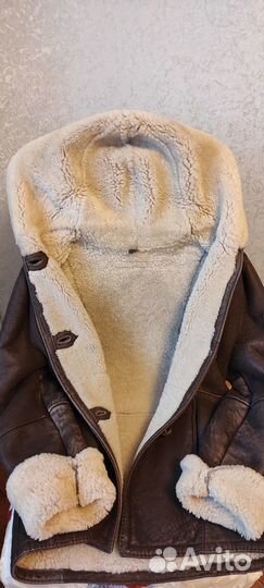 Дубленка натуральная женская с капюшоном