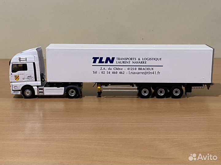 Модель Грузовика MAN TGX euro 6C semitrailer