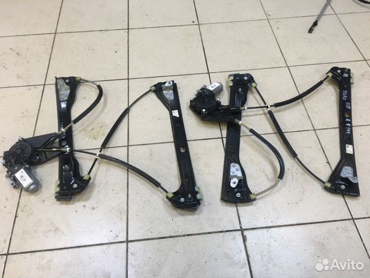 Стеклоподъемник передний Volkswagen Polo 5 cfna