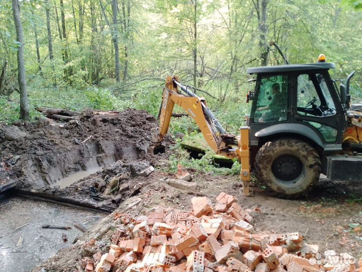 Расчистка участка трактором