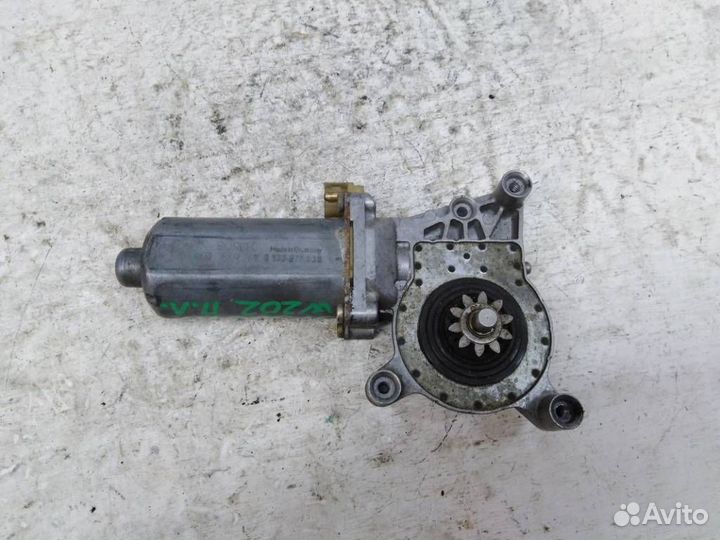 Моторчик переднего левого стеклоподъемника A202820