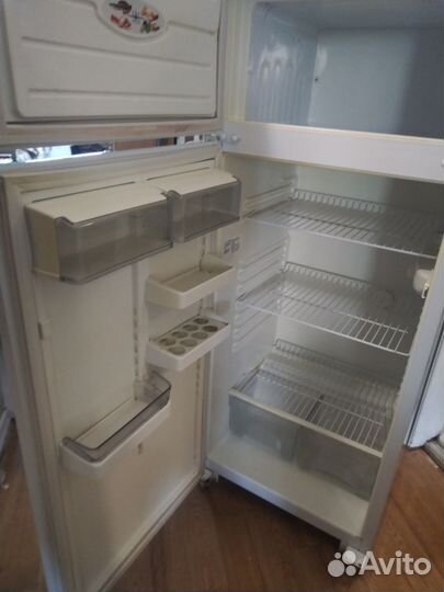 Холодильник атлант бу