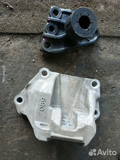 Подушка двигателя kia sportage 2.0 g4na