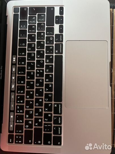 Macbook pro 13 2020 i5 8GB 128GB