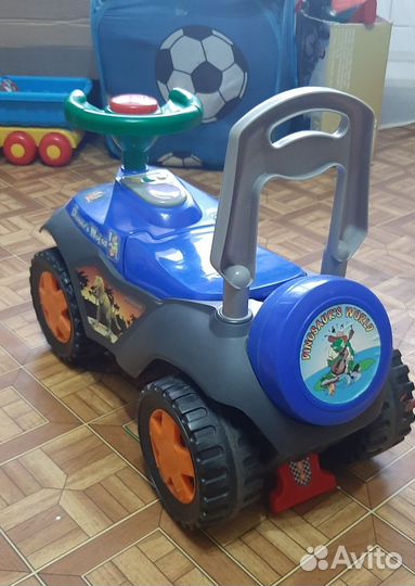 Детская машинка каталка
