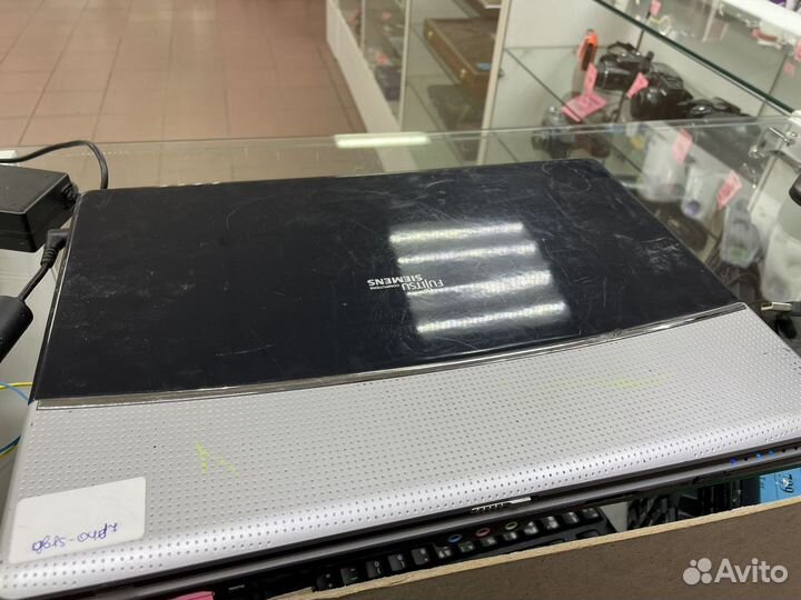 Ноутбук Fujitsu-Siemens amilo Pa 2548