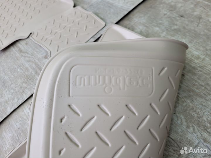 Коврики в салон Ford Escape I (2000-2007) Бежевые