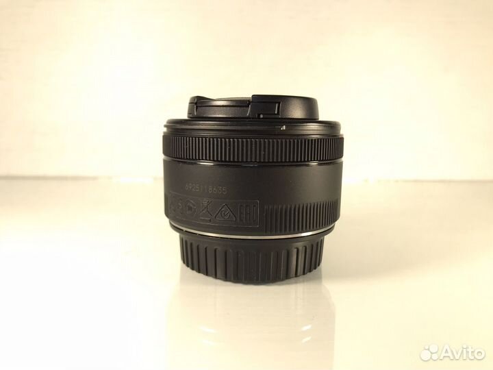 Canon EF 50mm f 1.8 stm (id8635)