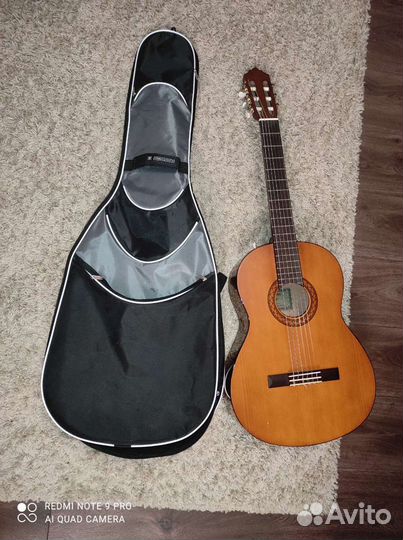 Классическая гитара yamaha c40