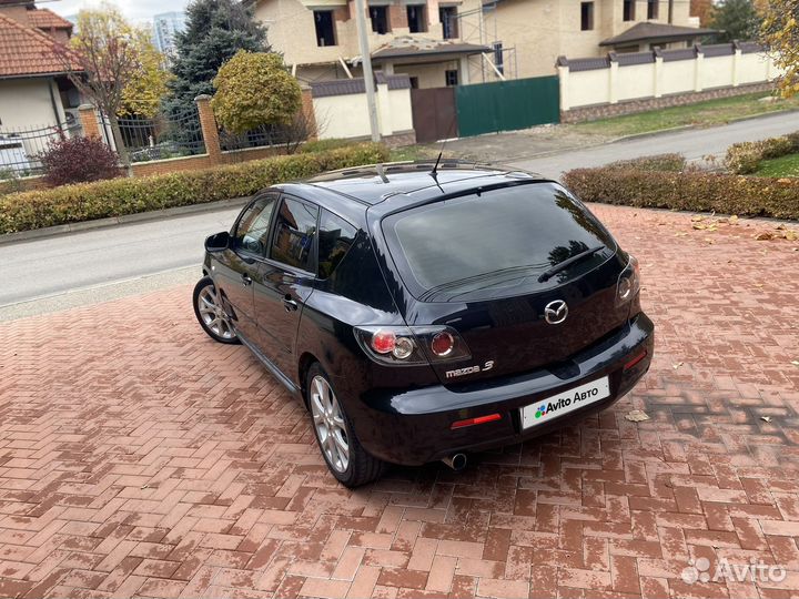 Mazda 3 2.0 МТ, 2006, 200 000 км