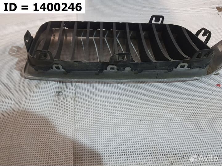 Решетка радиатора левая BMW 3 F30 бмв