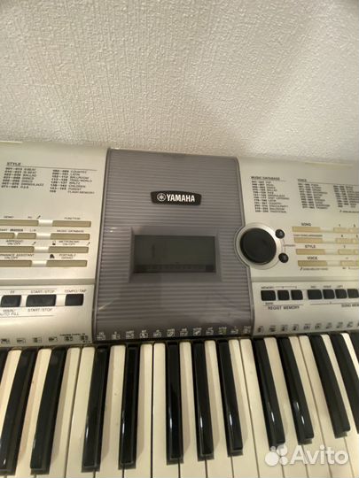 Синтезатор yamaha