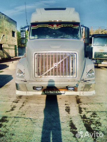 Volvo VNL 670, 2004