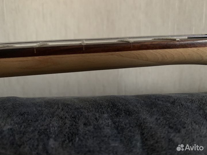 Электро гитара