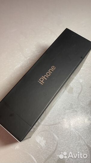 Коробка от iPhone 11 pro max
