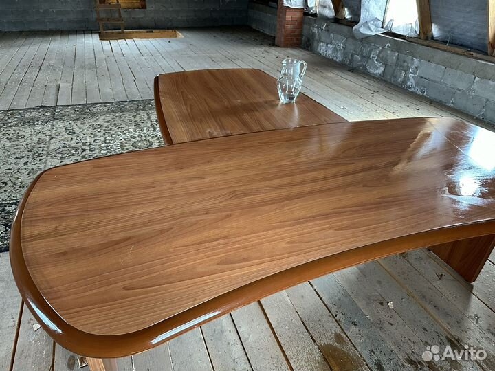 Стол офисный