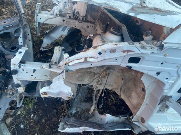 Лонжерон (четверть) передний левый Hyundai Solaris