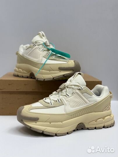 Кроссовки nike wmns zoom vomero Roam Flax (41)