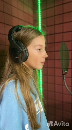 Песни в подарок. Студия звукозаписи