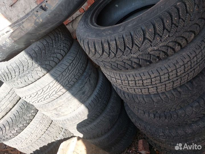 Bridgestone B-style EX 5.10/10.5 R15 30M