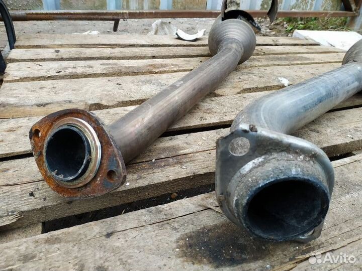 Приемная труба глушителя Toyota Land Cruiser