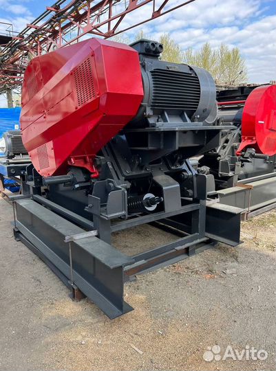 Щековая дробилка с96