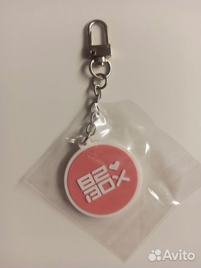 Брелок 82 box