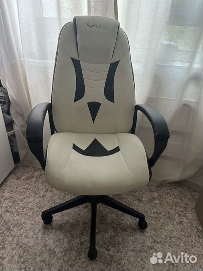 Компьютерное кресло