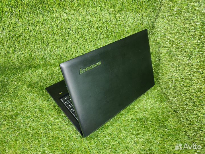 Lenovo на i3 с новой батарейкой для учёбы и офиса