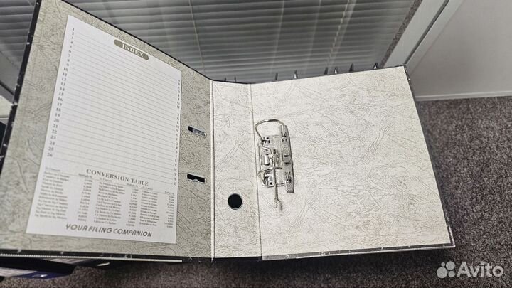 Папки 75 мм Новые с арочным механизмом