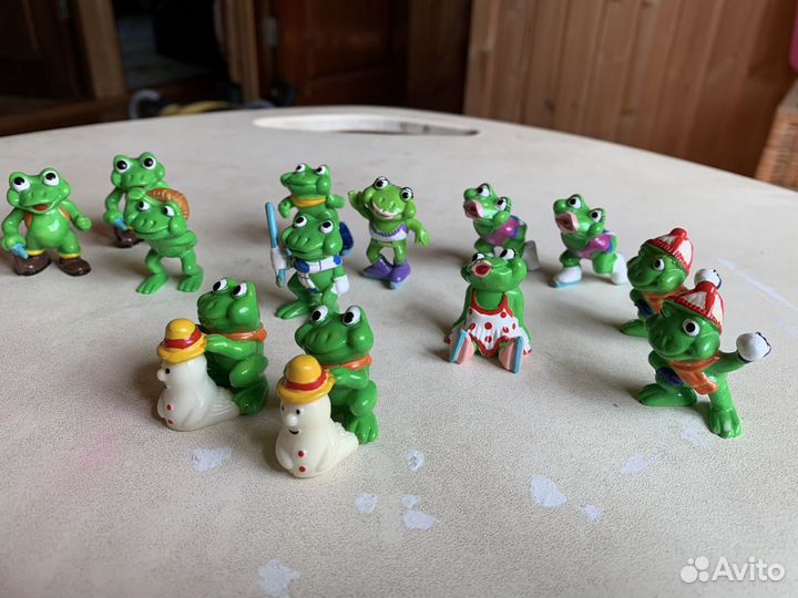 Игрушки из киндера 90х коллекции