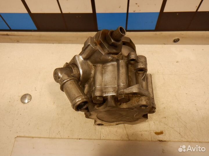 Насос гур VW Polo Classic 1.4 APQ AUA