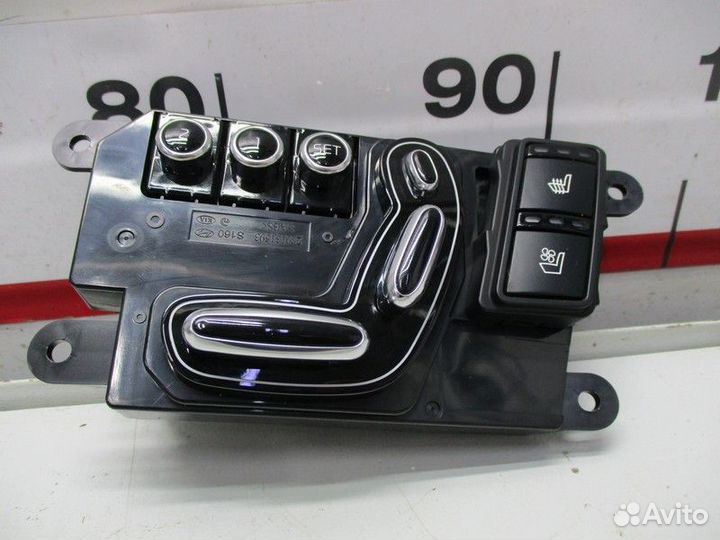 Кнопка регулировки сидения правая Kia Quoris KH