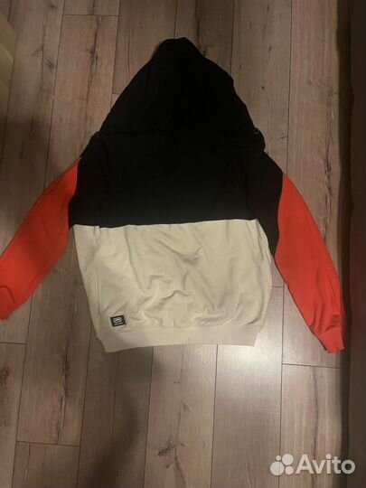 Ecko unltd зипка