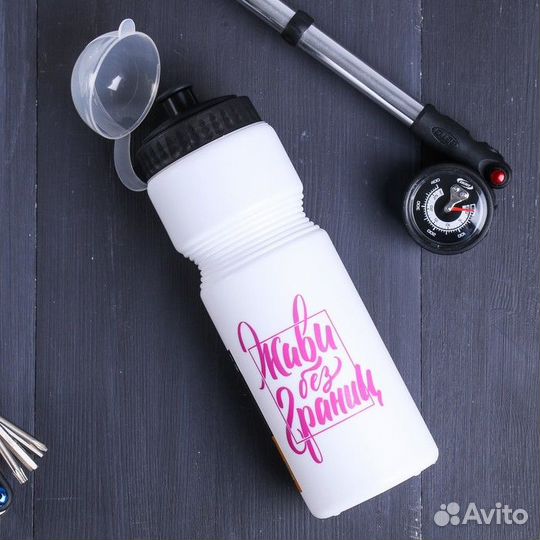 Бутылка для воды 