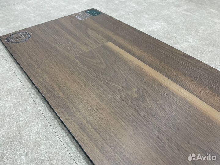 Кварцевый ламинат Орех Макадамия (3,5 мм)