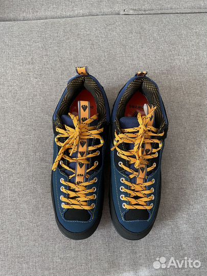 Полуботинки