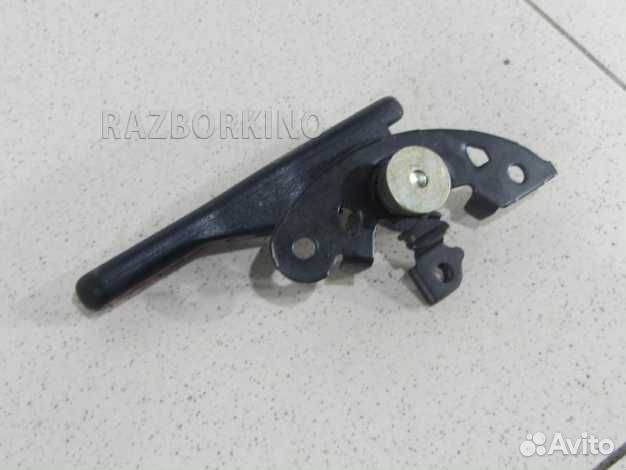 Ручка открывания лючка бензобака