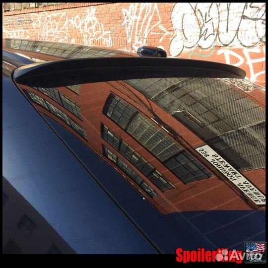 Спойлер на заднее стекло Honda Accord 7