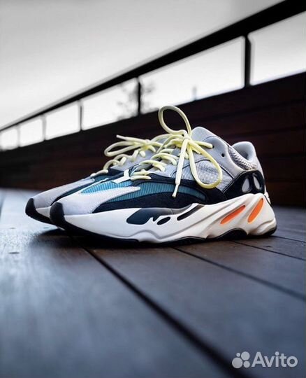 Кроссовки Adidas Yeezy Boost 700 Wave Runner